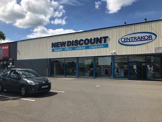 Loué : local commercial 669 m² – COSNES ET ROMAIN (54)